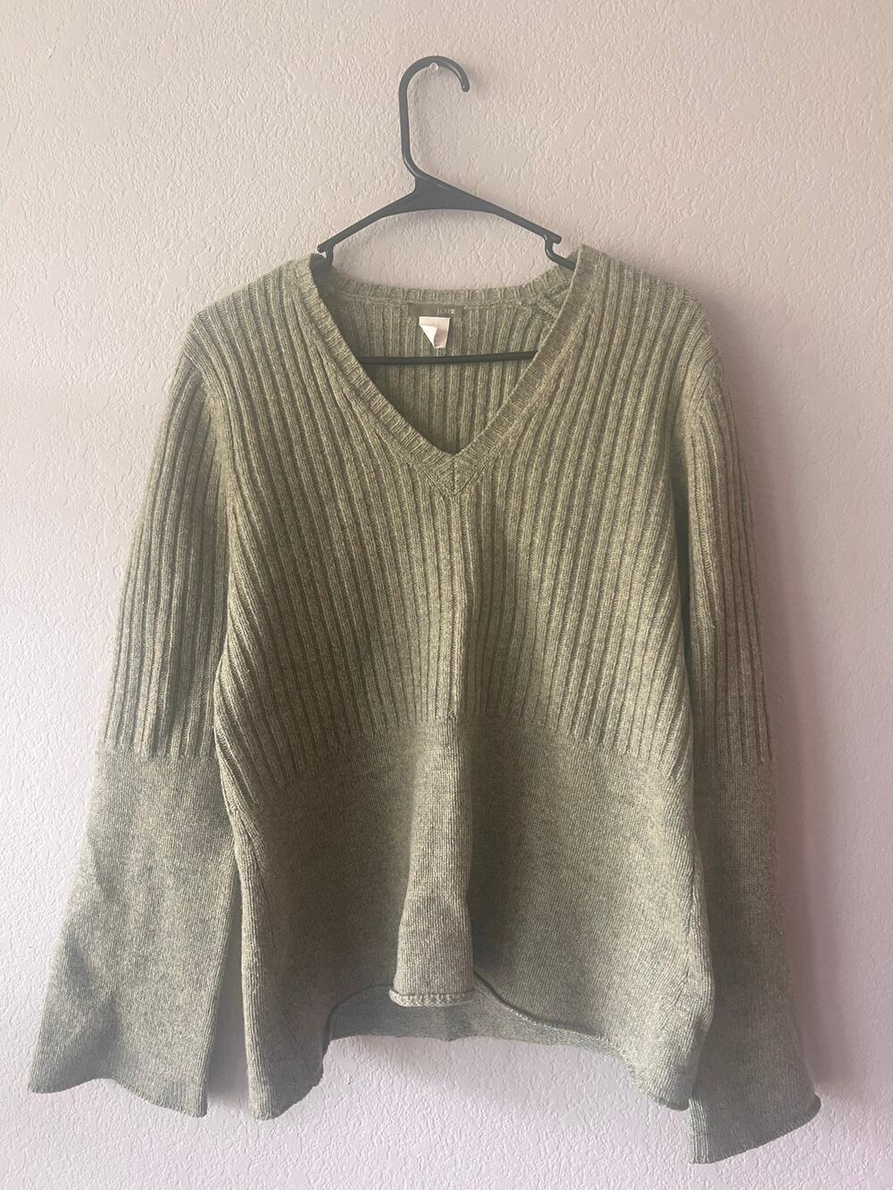 J.Crew 100% Wool Ribbed V Neck Sweater Green Long Sleeve